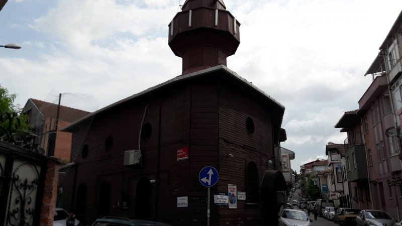 Arpac� Hayrettin Cami