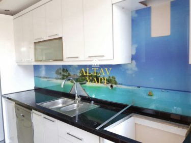Altav Mutfak tezgah aras� cam panel